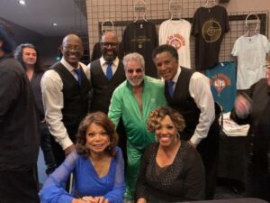 THE FIFTH DIMENSION at the Saban theater Starmaker David H. Levi was taken with the support Appearance performance